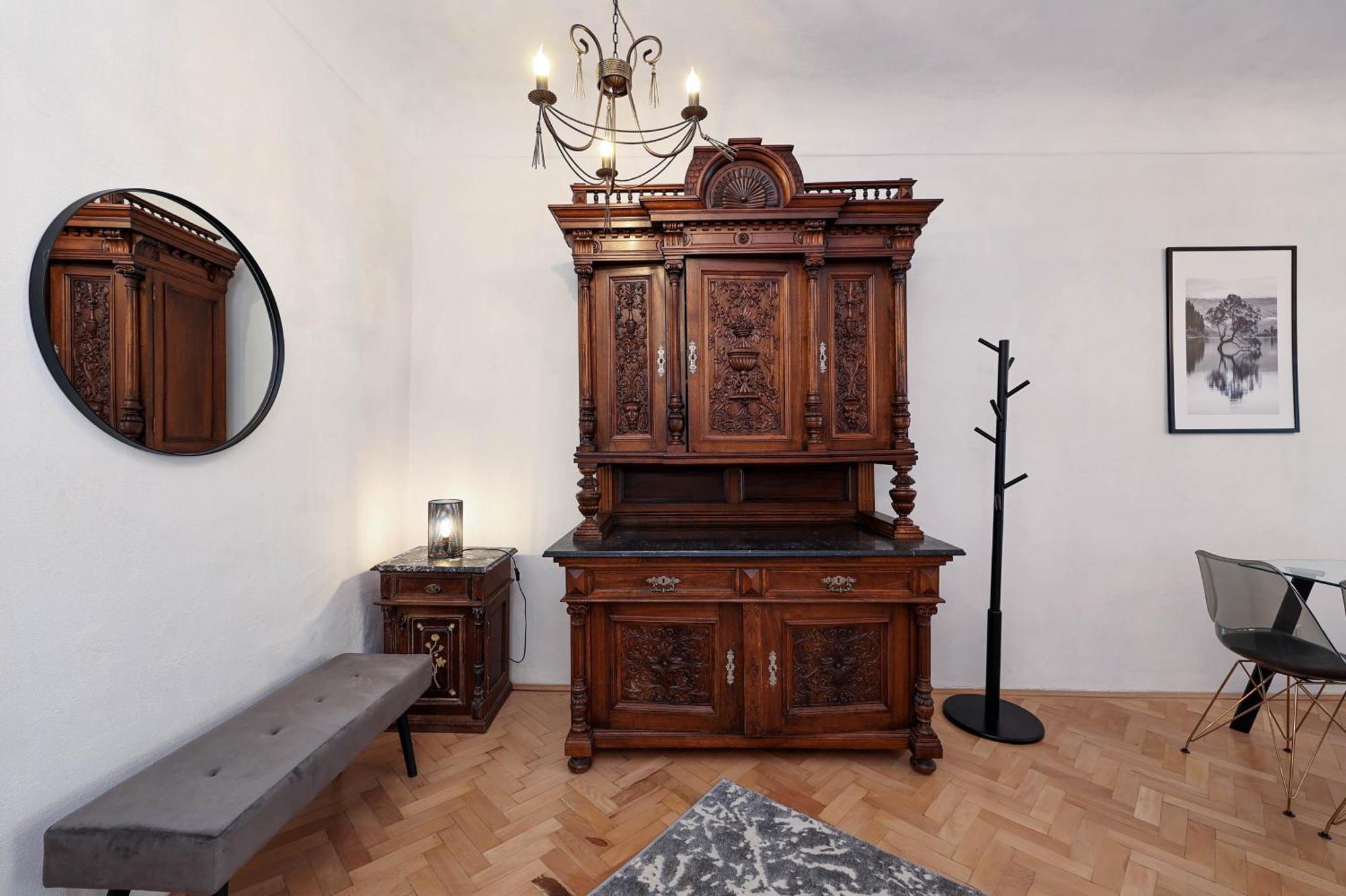 Hirscher Apartments Μπρασόβ Δωμάτιο φωτογραφία